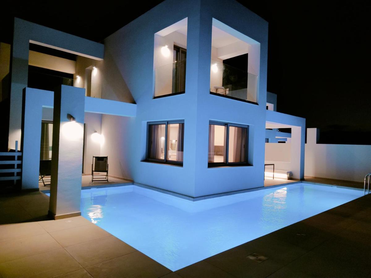 Alpha Villas غينادي المظهر الخارجي الصورة